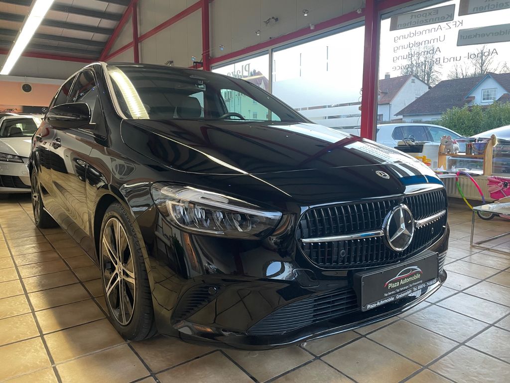 Mercedes-Benz B 200 2025