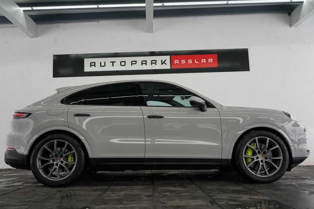 Porsche Cayenne 2024
