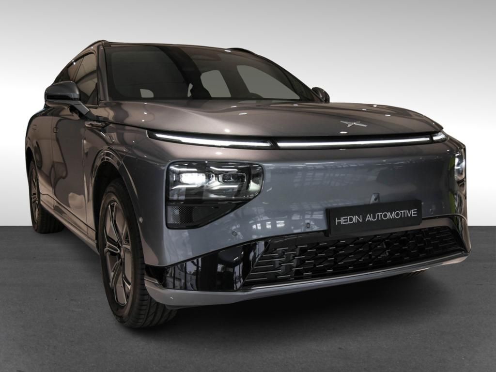 XPENG G9