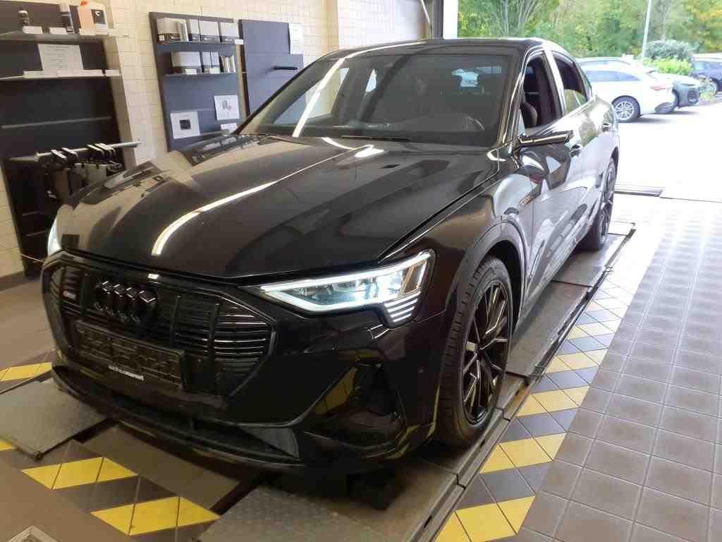 Audi e-tron 2022