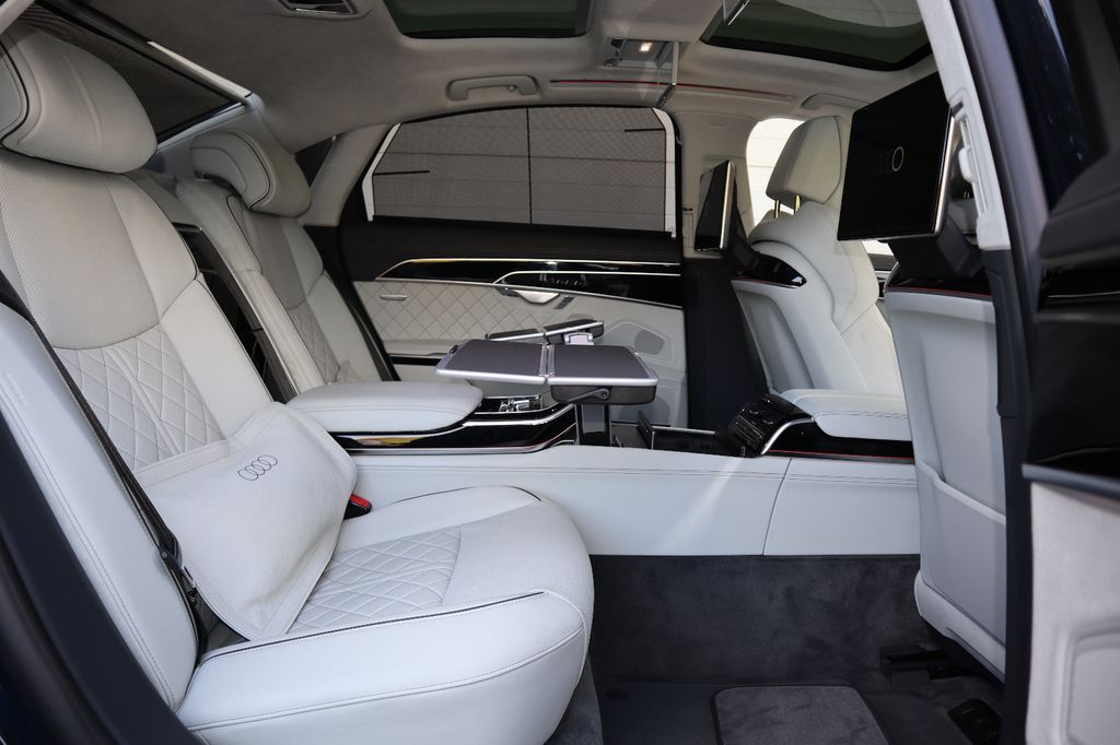 Audi A8 2023