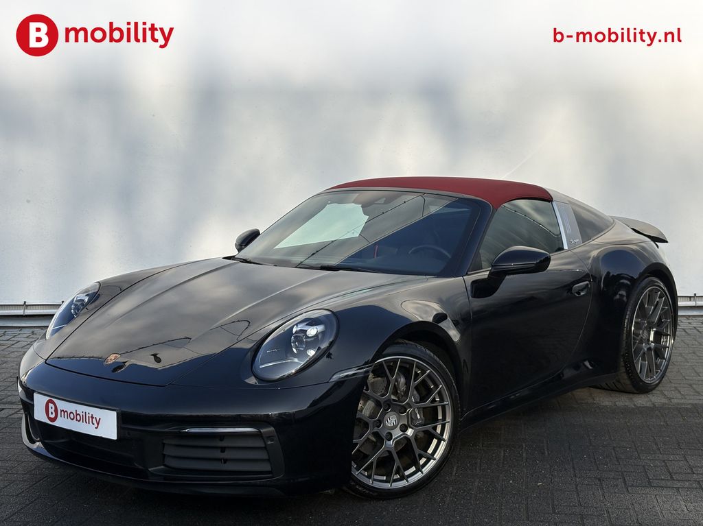 Porsche 992 2021