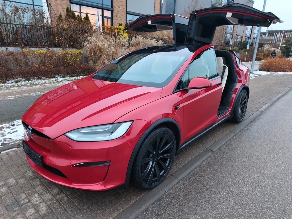 Tesla Model X 2023