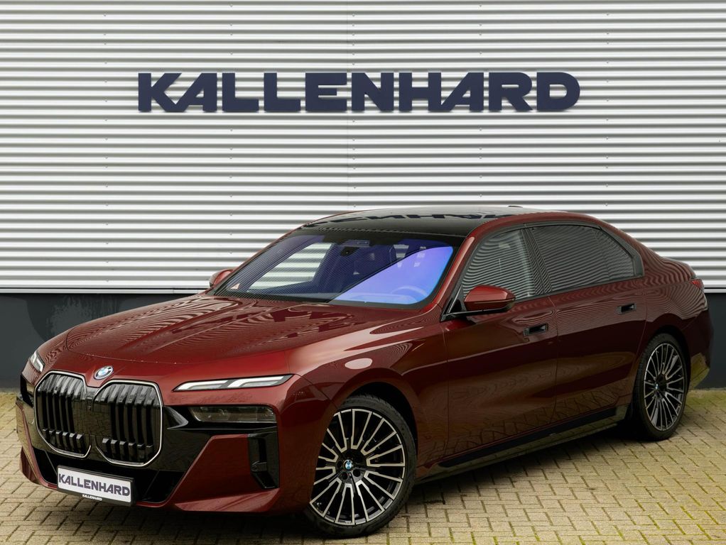 BMW i7 2024