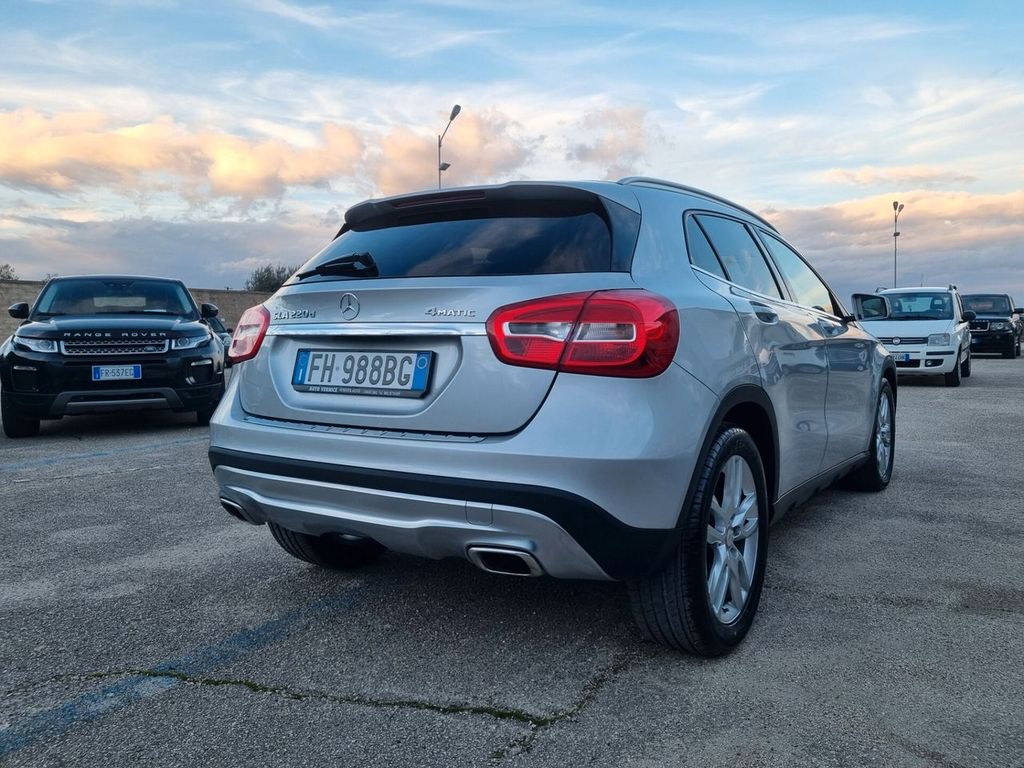 Mercedes-Benz GLA 220 2017