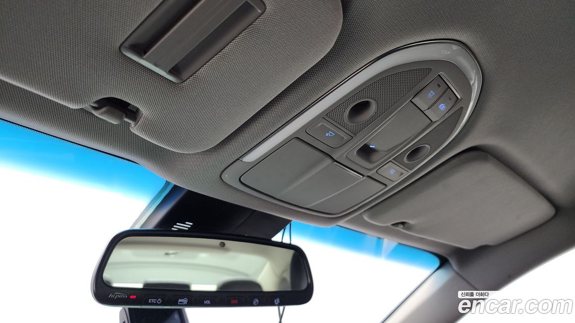 Hyundai Genesis 2016