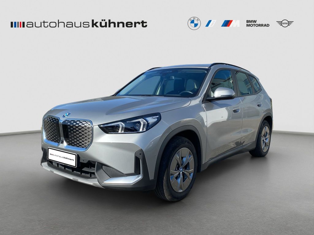 BMW iX1 2024