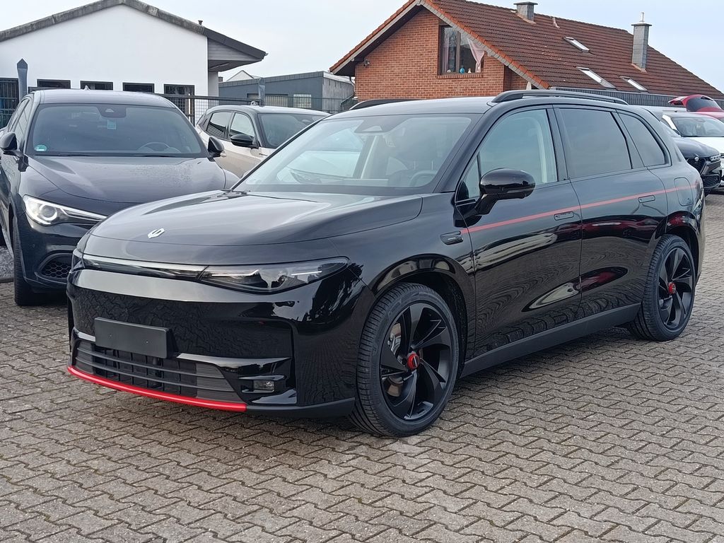 Leapmotor C10
