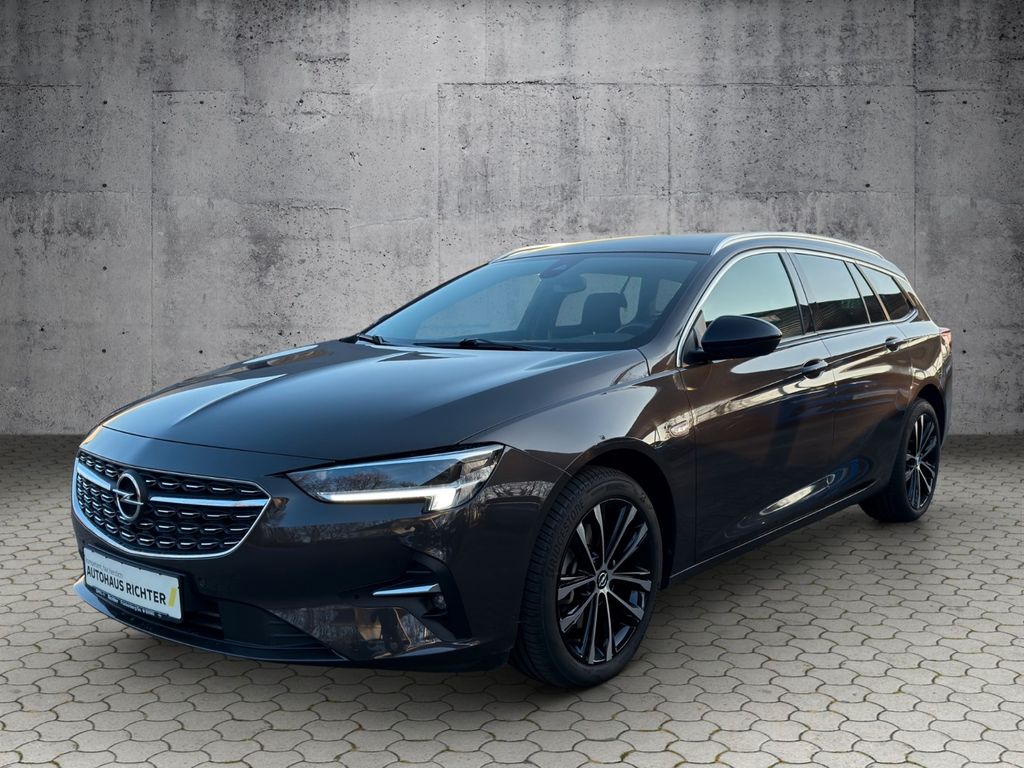 Opel Insignia 2022