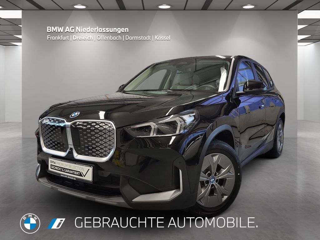 BMW iX1 2023
