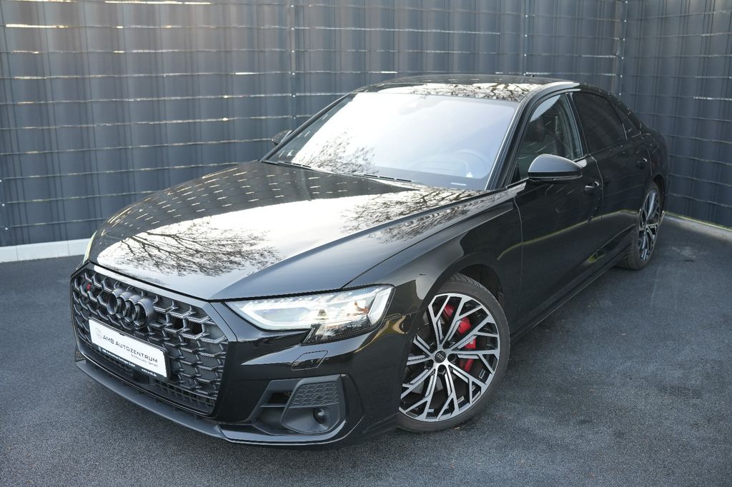 Audi S8 2023