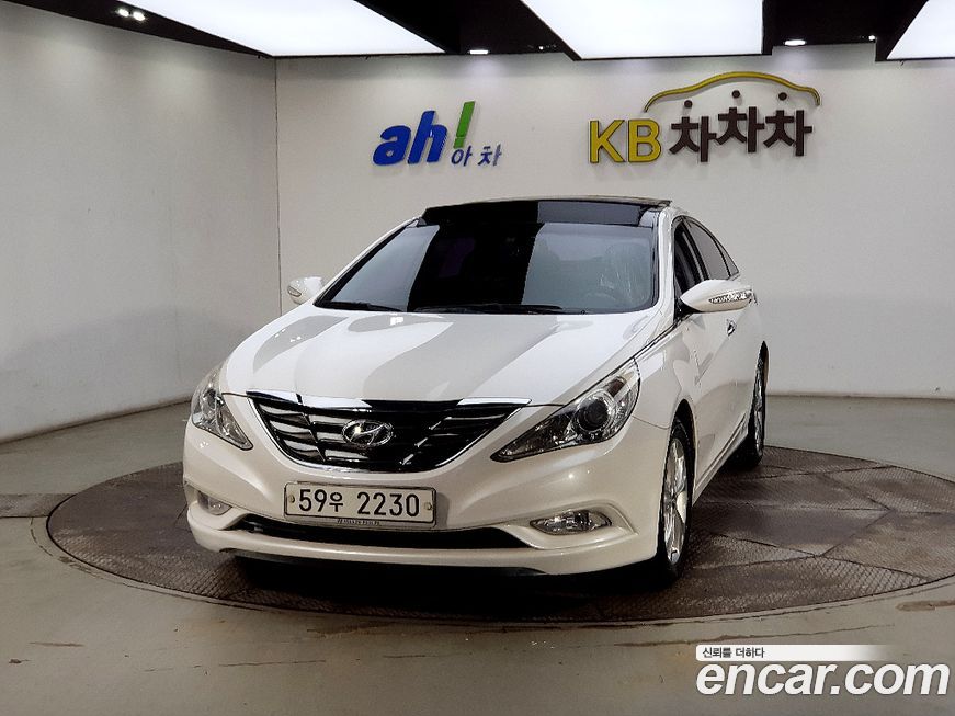Hyundai Sonata 2010