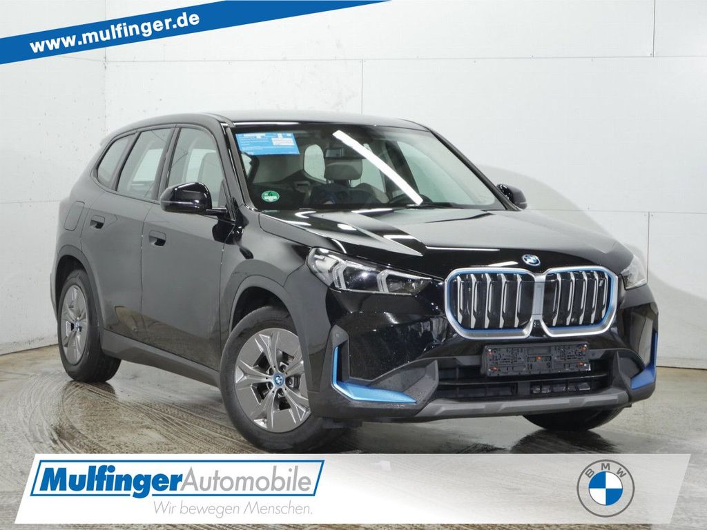 BMW iX1 2023