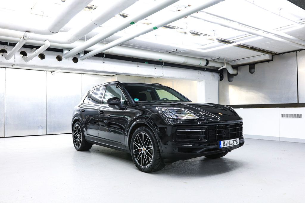 Porsche Cayenne 2025