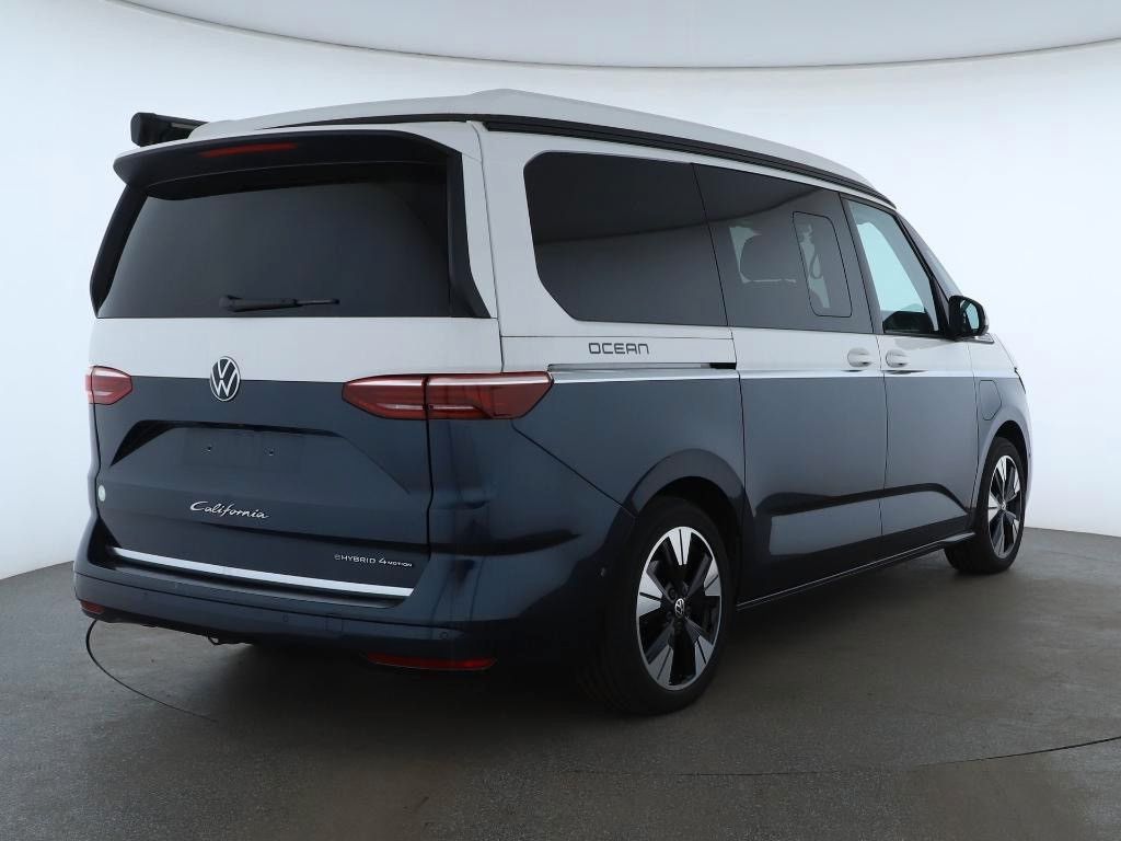 Volkswagen T7 California 2025