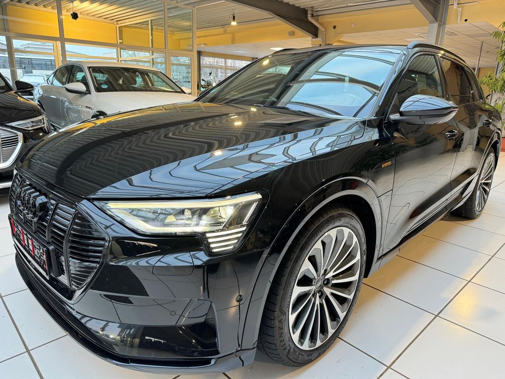 Audi e-tron 2022