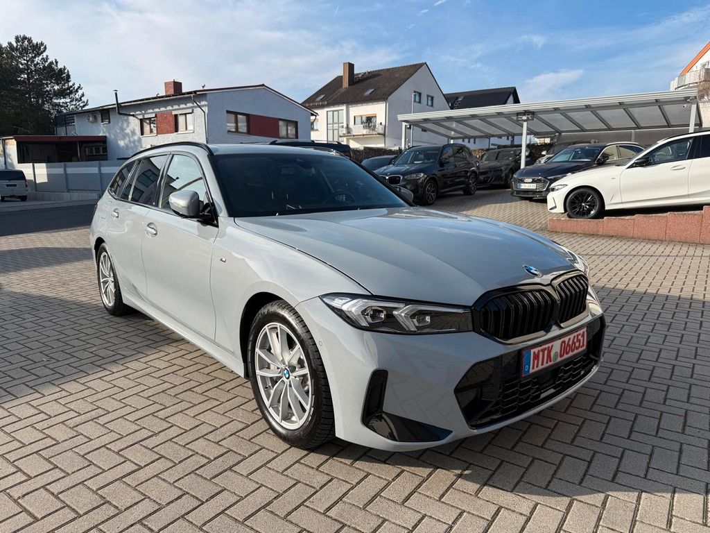 BMW 330 2025