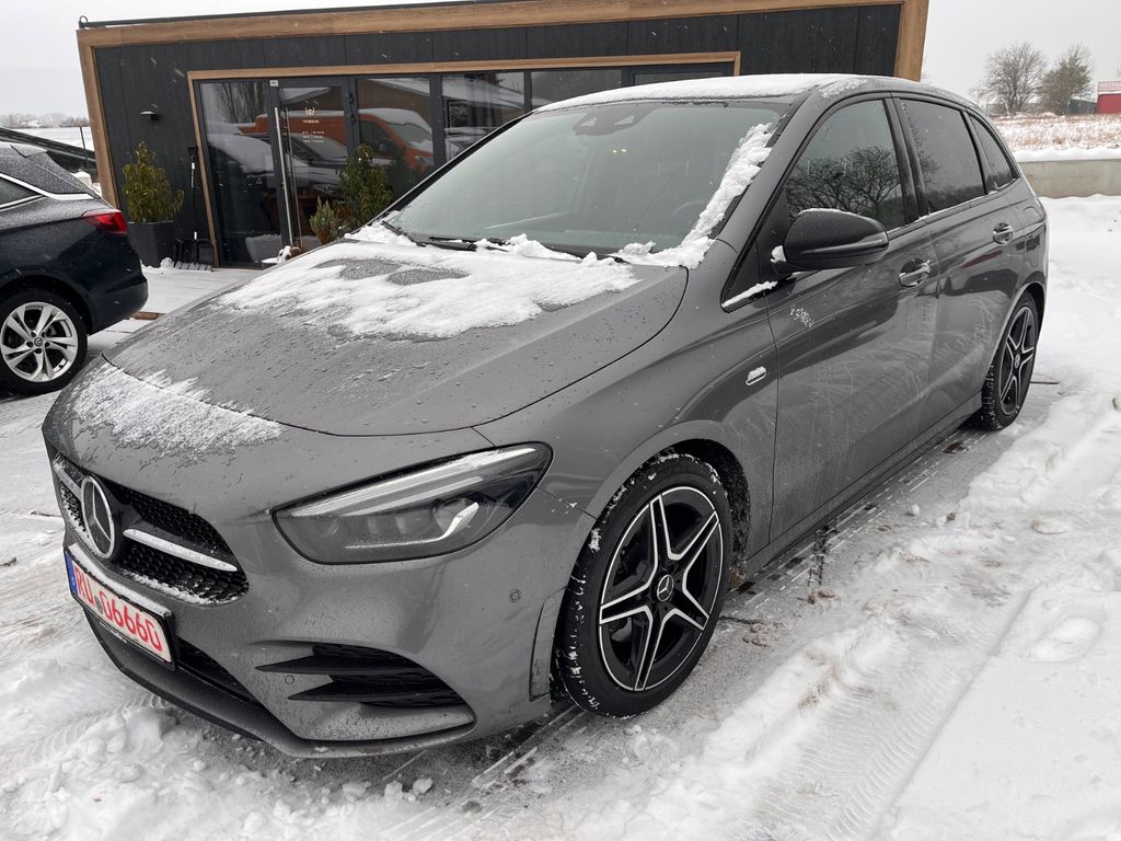 Mercedes-Benz B 220 2021