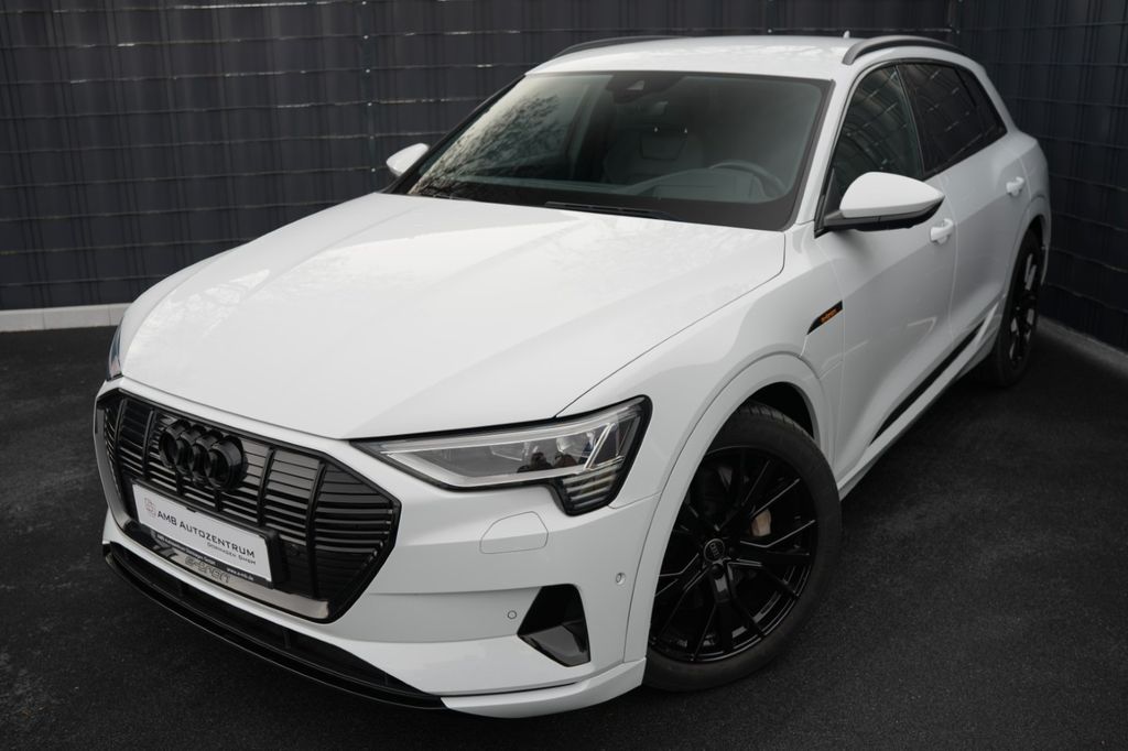 Audi e-tron 2022