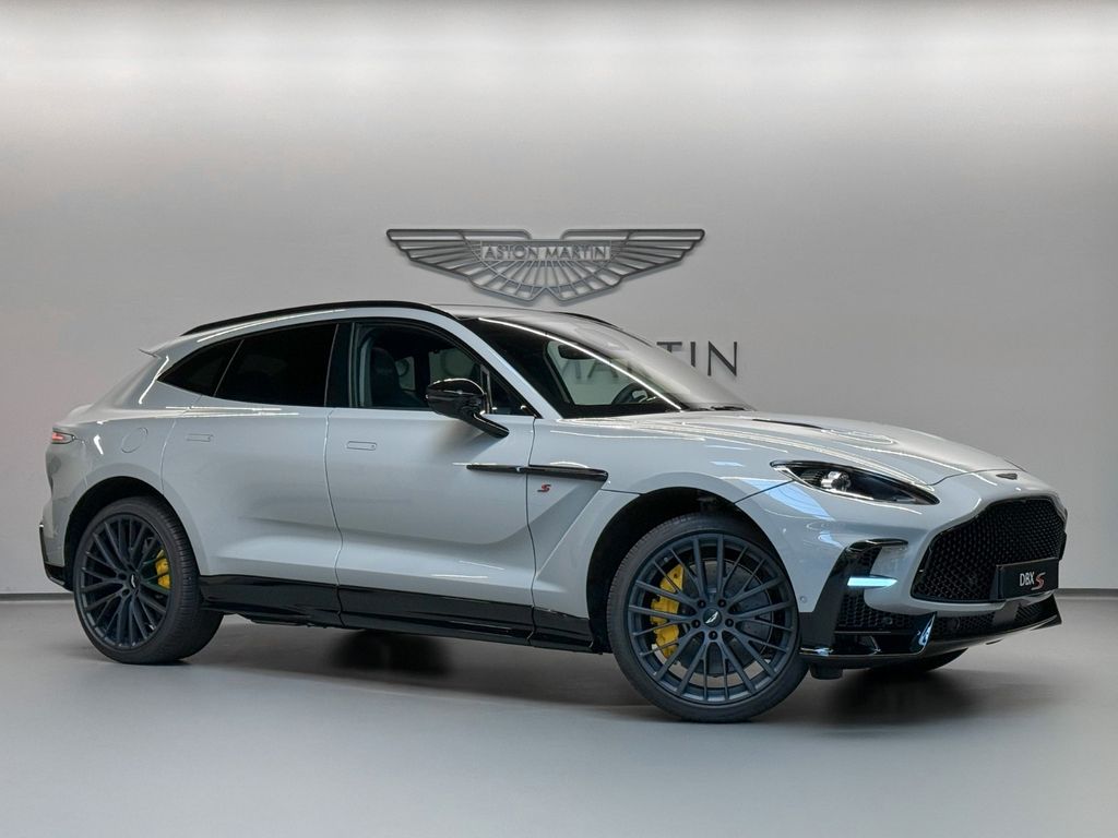 Aston Martin DBX