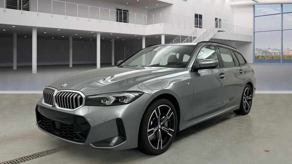 BMW 330 2025