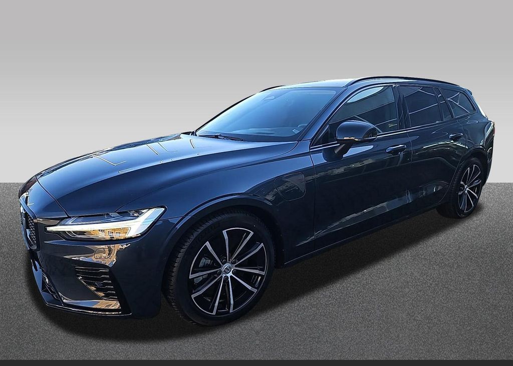 Volvo V60 2025
