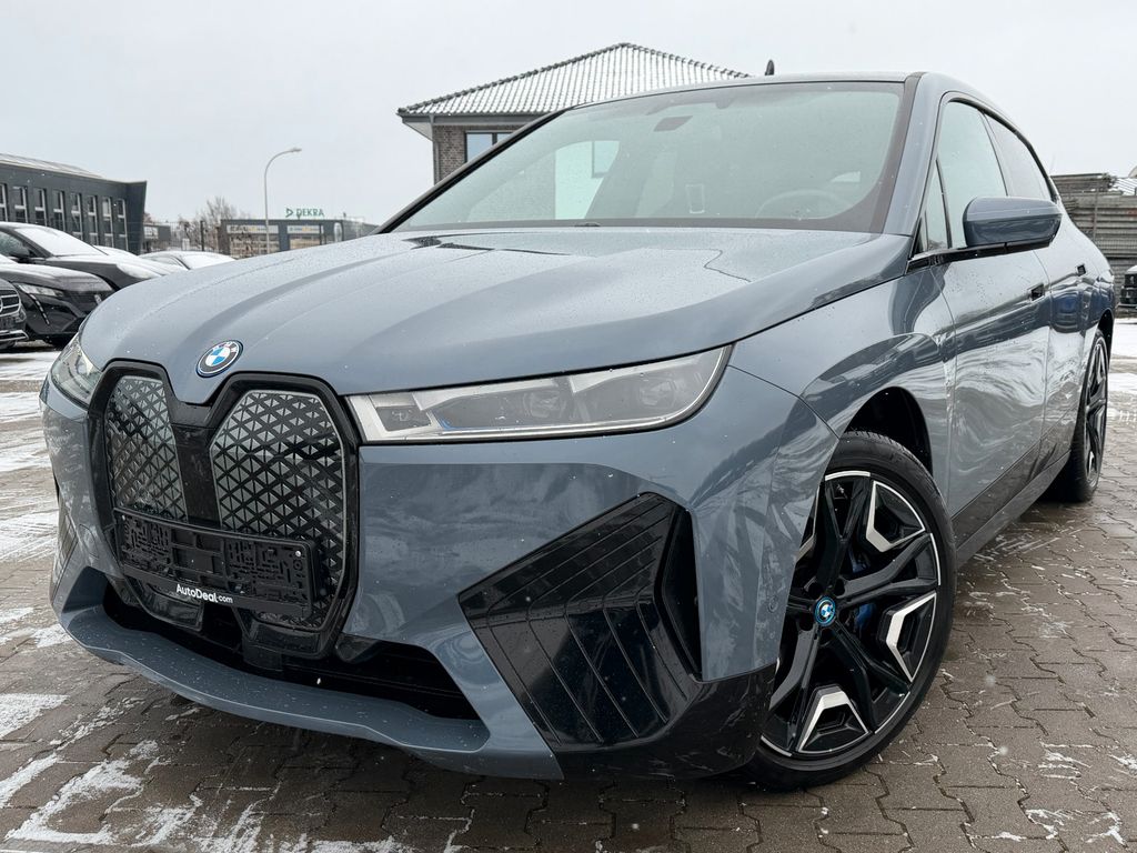 BMW iX 2023