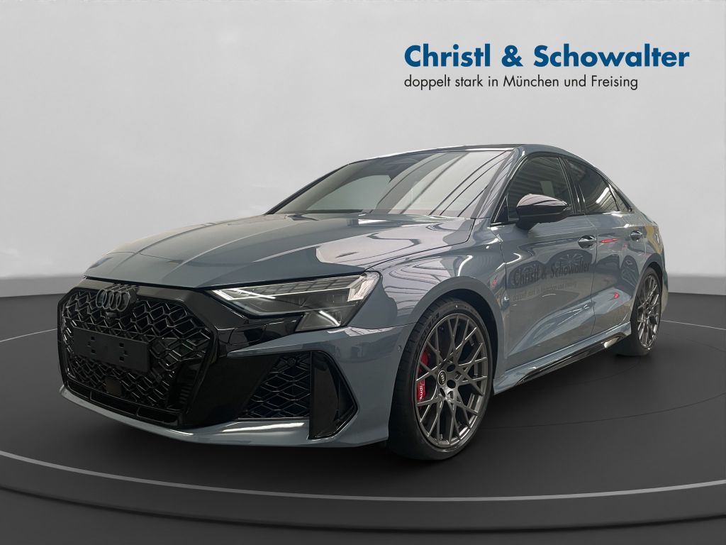 Audi RS3 2025