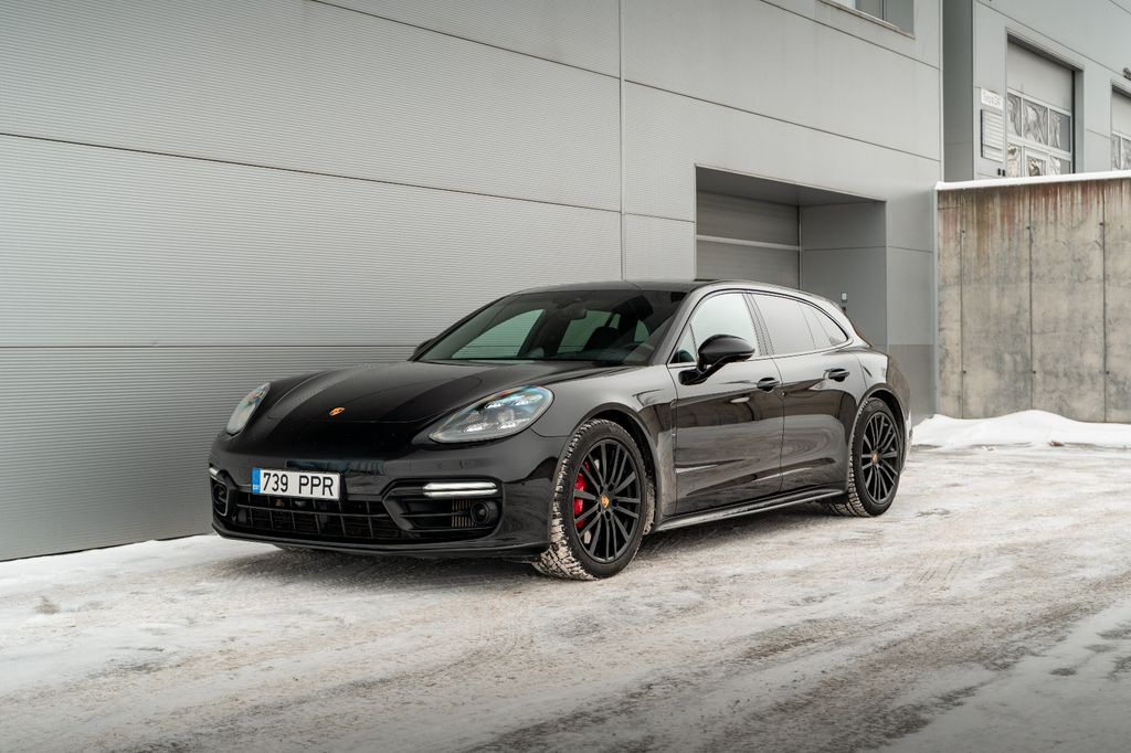 Porsche Panamera 2019
