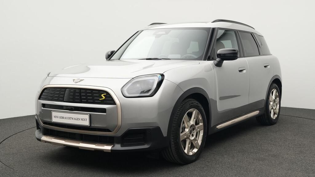 MINI Cooper SE Countryman 2025
