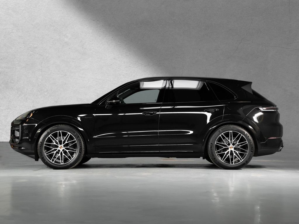 Porsche Cayenne 2025