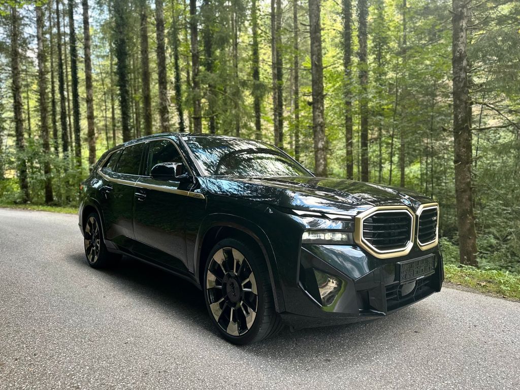 BMW XM 2023