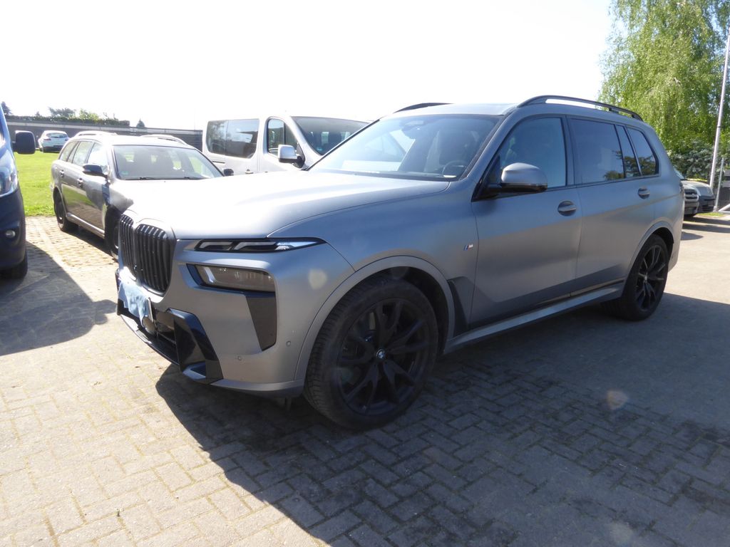 BMW X7 2024