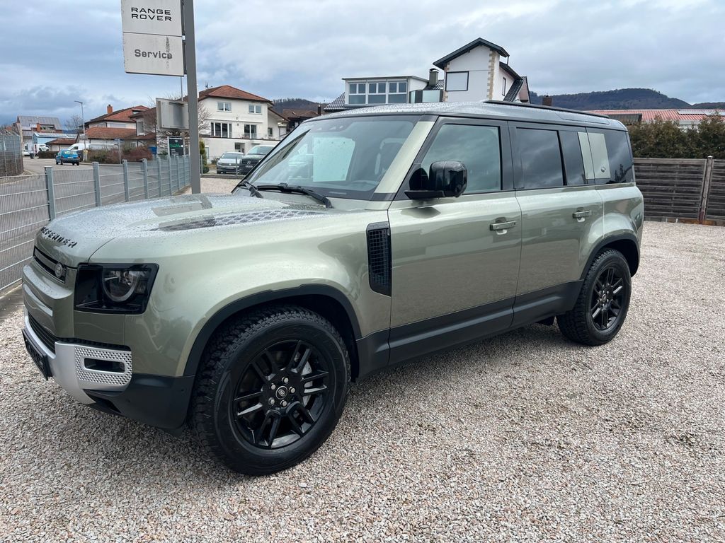 Land Rover Defender 2023