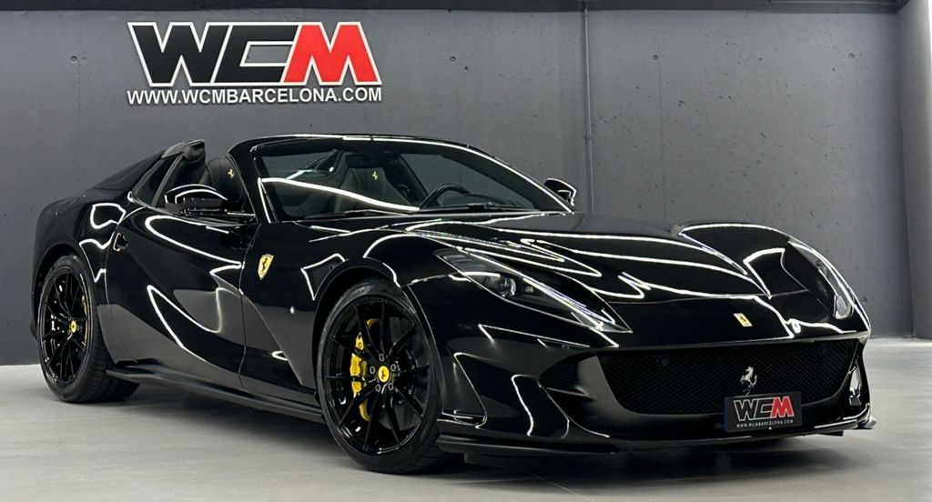 Ferrari 812 2021