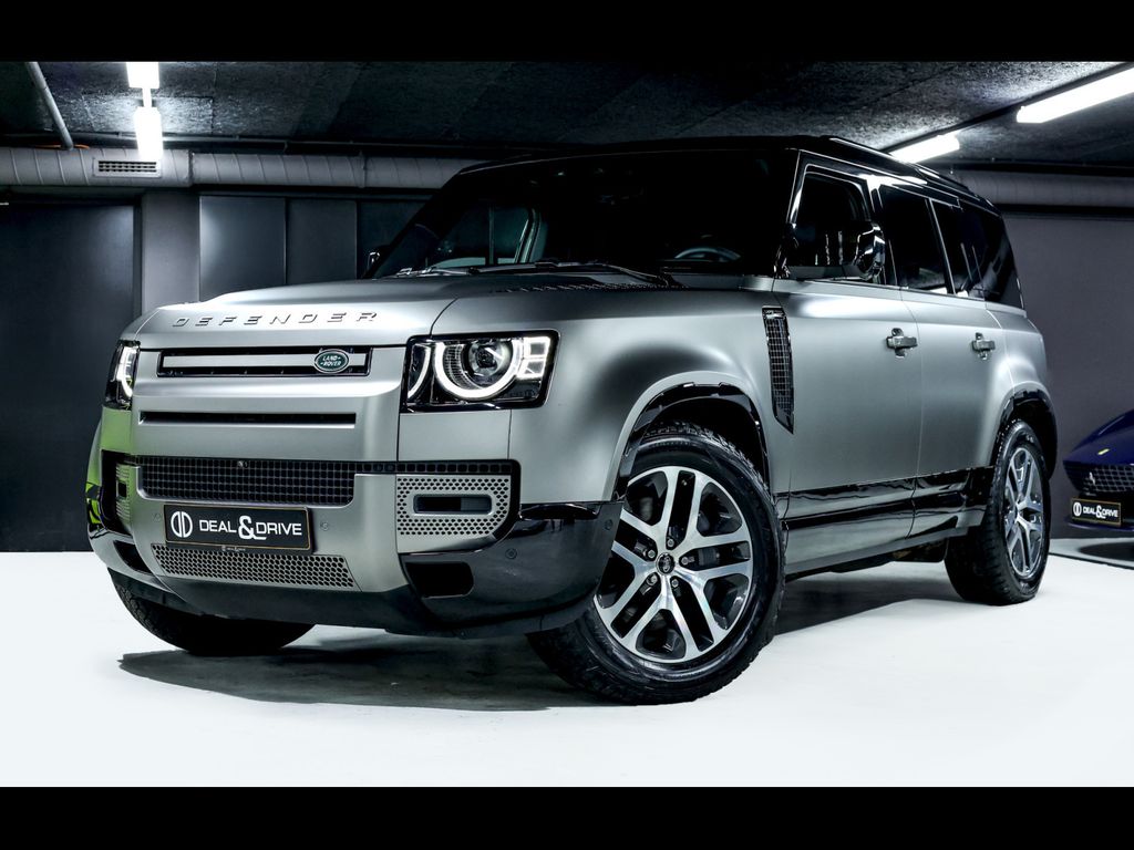 Land Rover Defender 2025