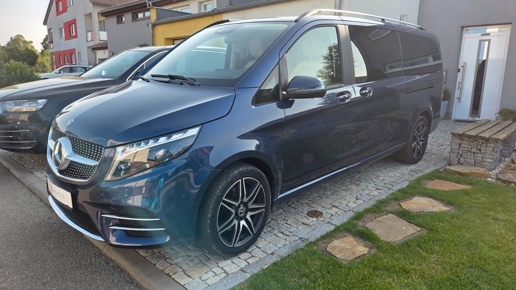 Mercedes-Benz V 300 2024