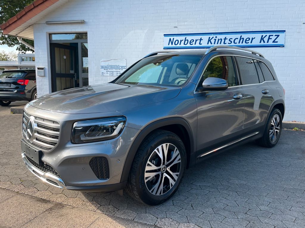 Mercedes-Benz GLB 220 2024
