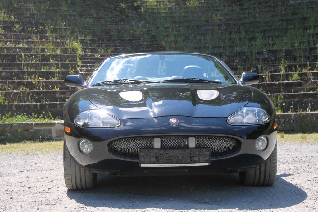 Jaguar XKR 2001