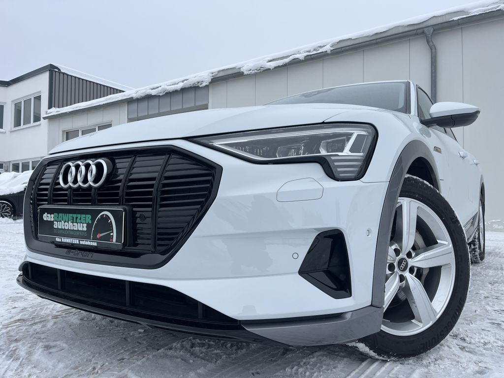 Audi e-tron 2023