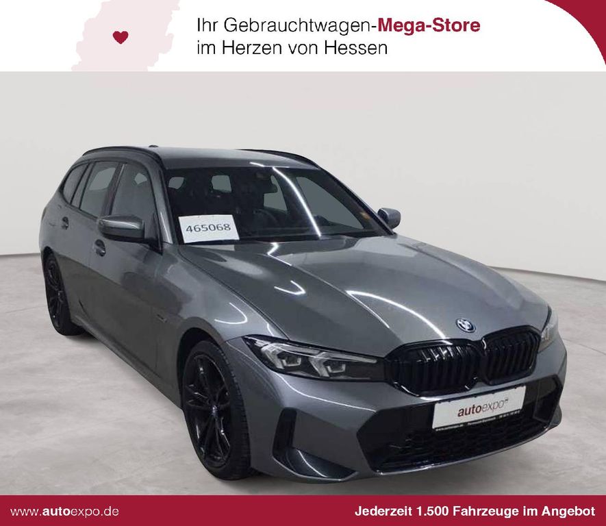 BMW 330 2022