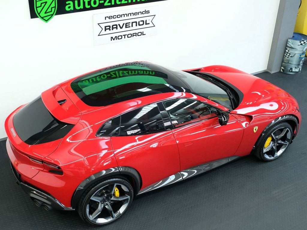 Ferrari Purosangue 2025