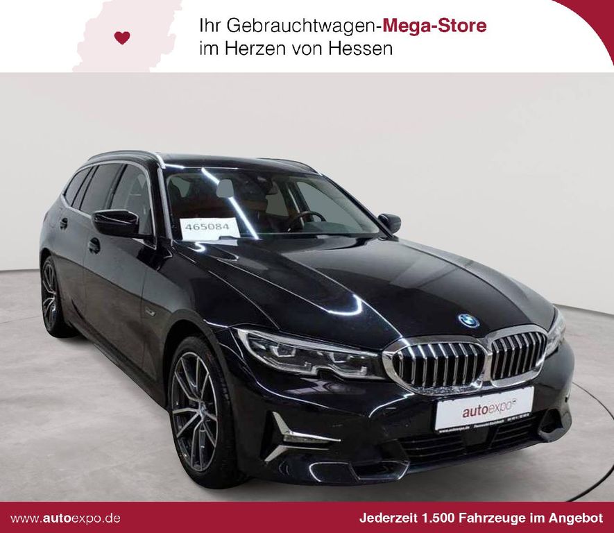BMW 330 2022