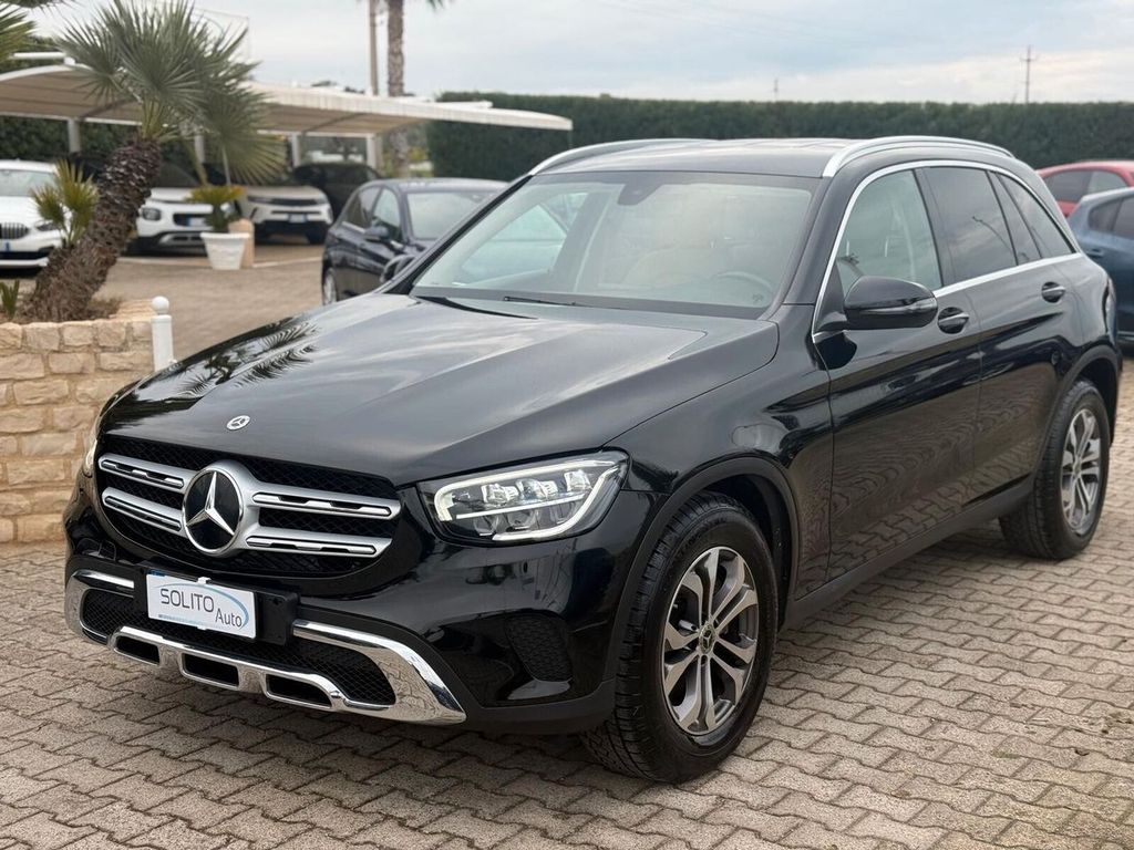 Mercedes-Benz GLC 200 2021