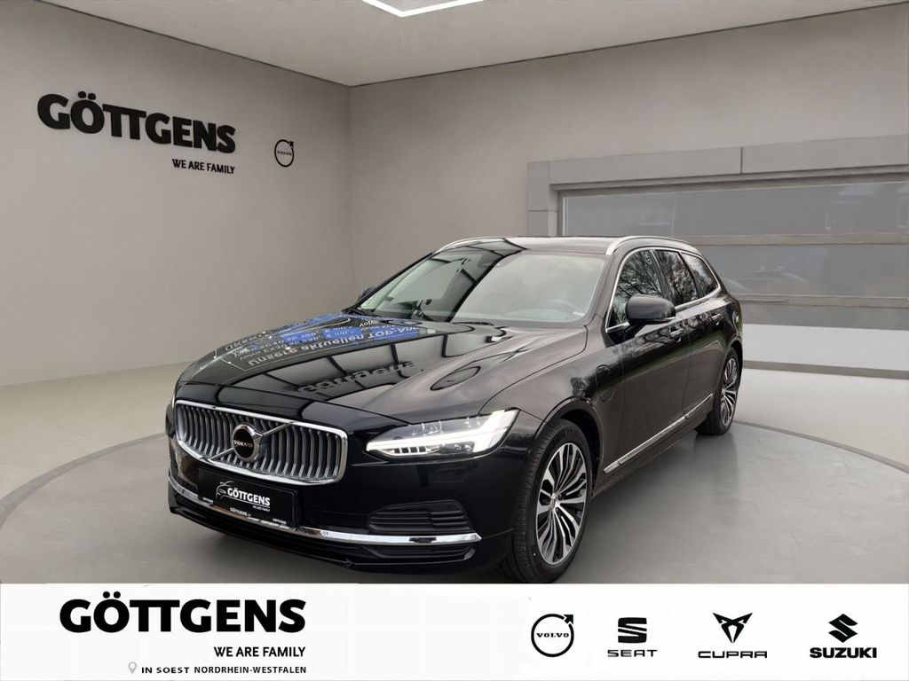 Volvo V90 2025