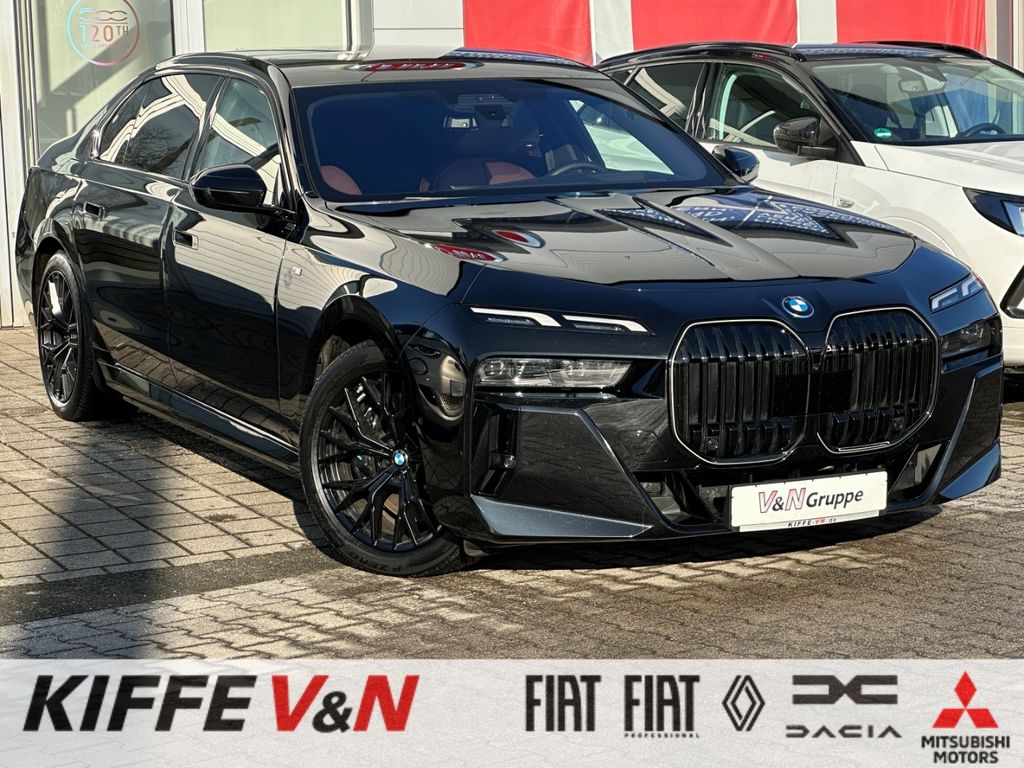 BMW i7 2025