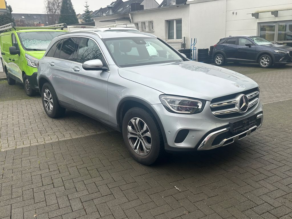 Mercedes-Benz GLC 220 2021