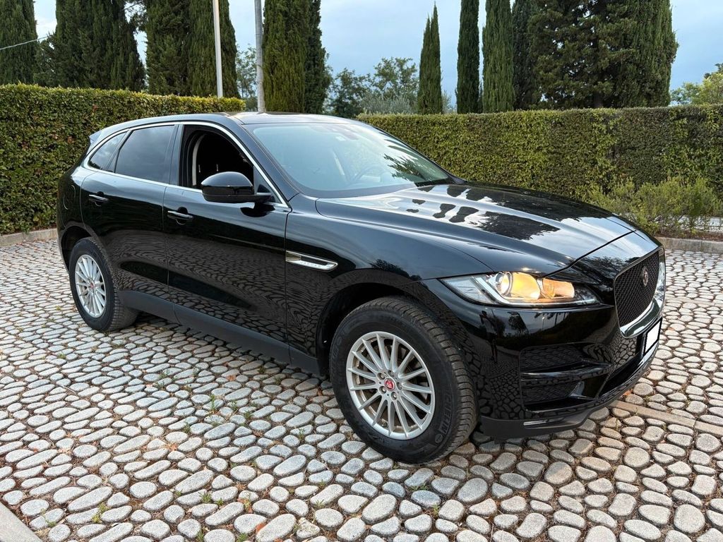 Jaguar F-Pace 2019