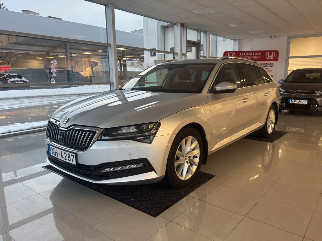 Skoda Superb 2022