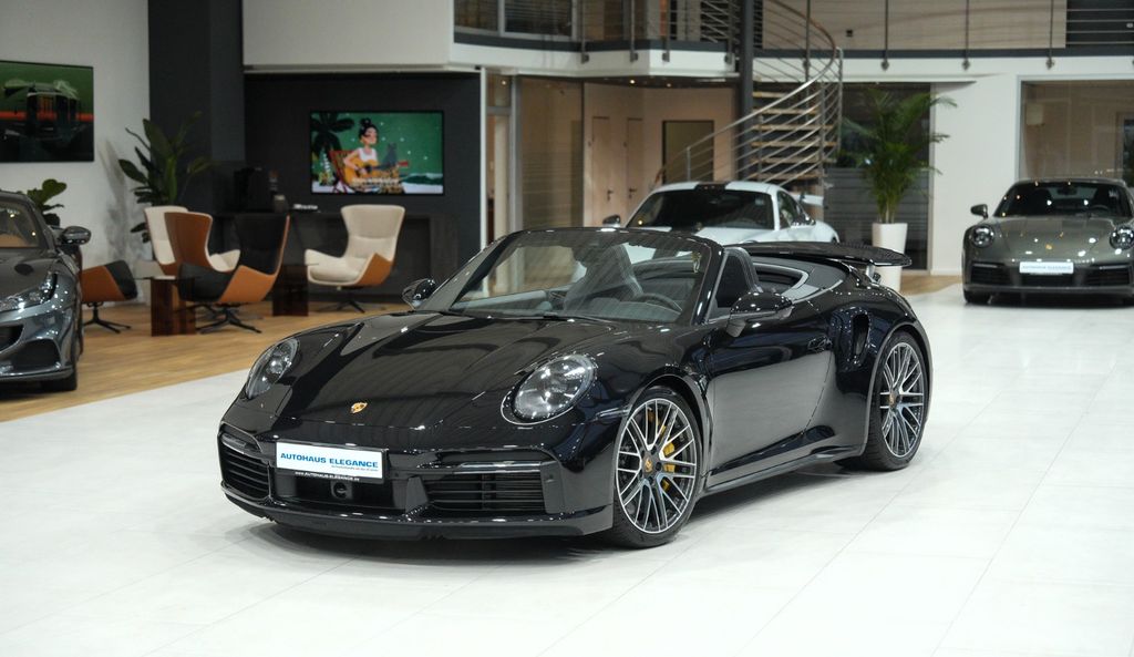 Porsche 992 2024
